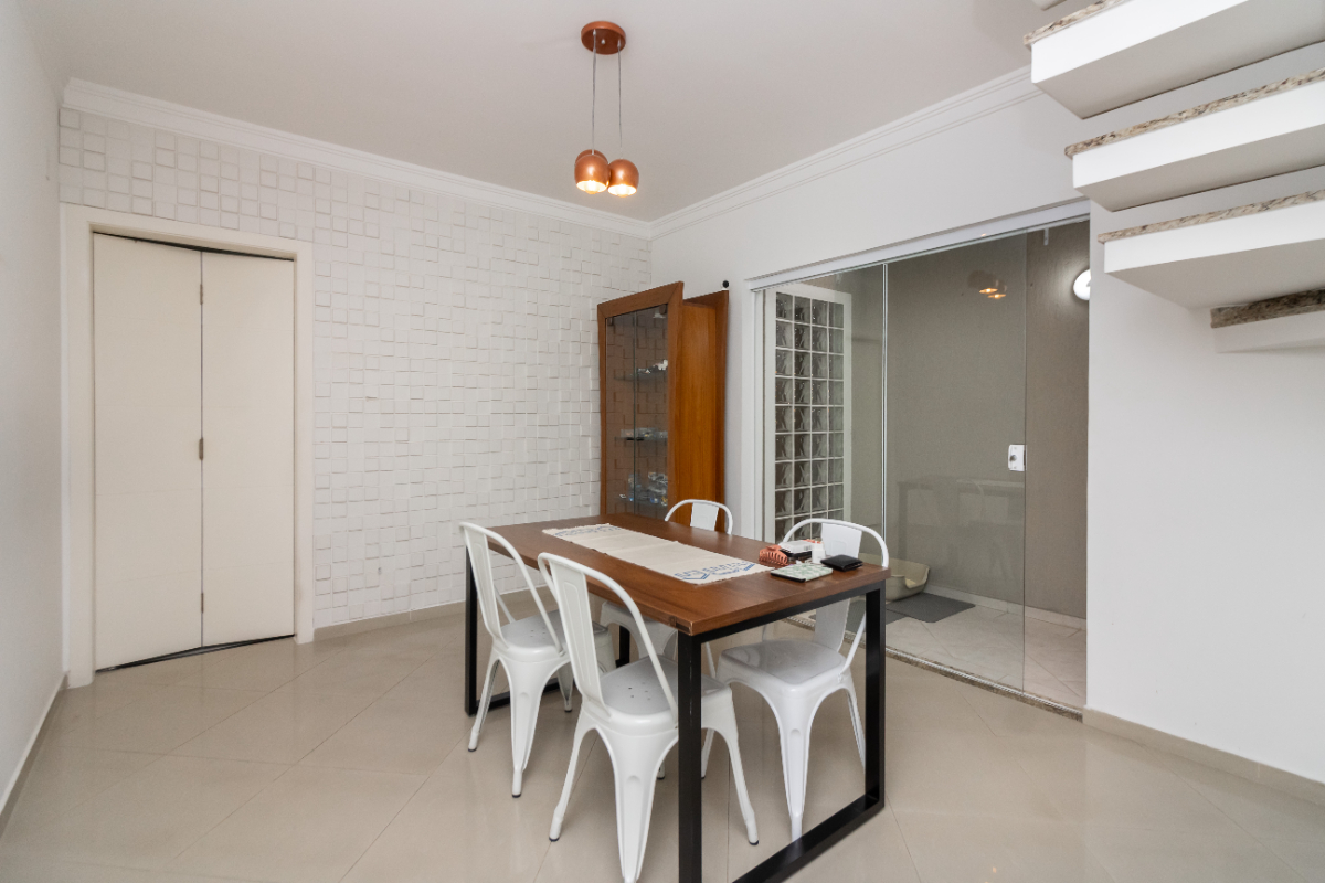 Casa, 3 quartos, 205 m² - Foto 7