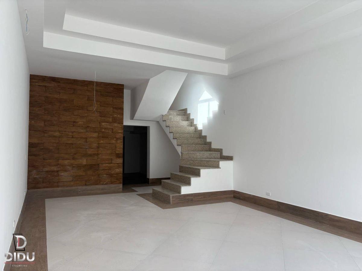 Casa, 3 quartos, 220 m² - Foto 2