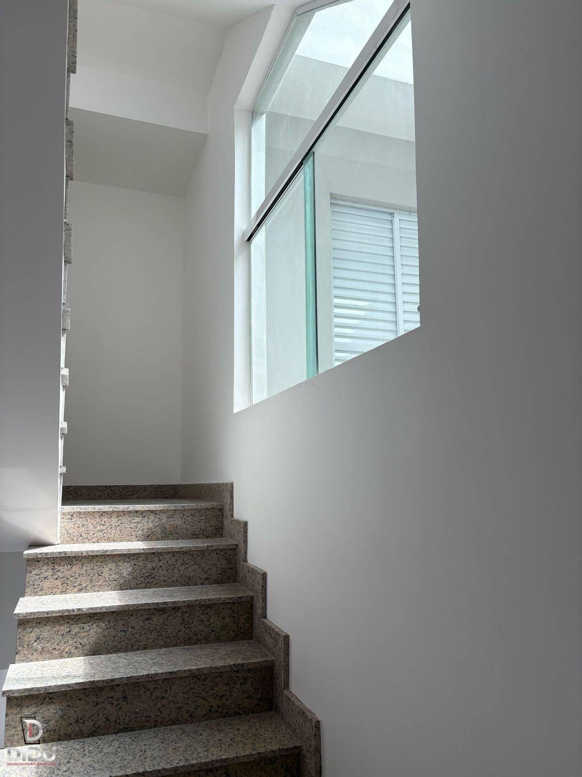 Casa, 3 quartos, 220 m² - Foto 7