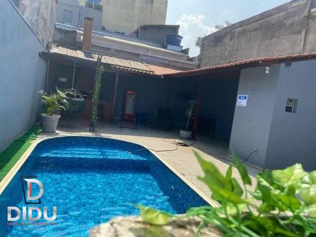 Casa, 3 quartos, 353 m² - Foto 1