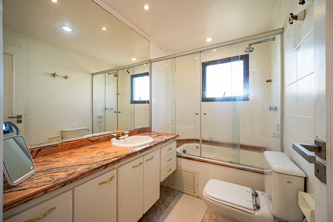Apartamento, 4 quartos, 213 m² - Foto 10