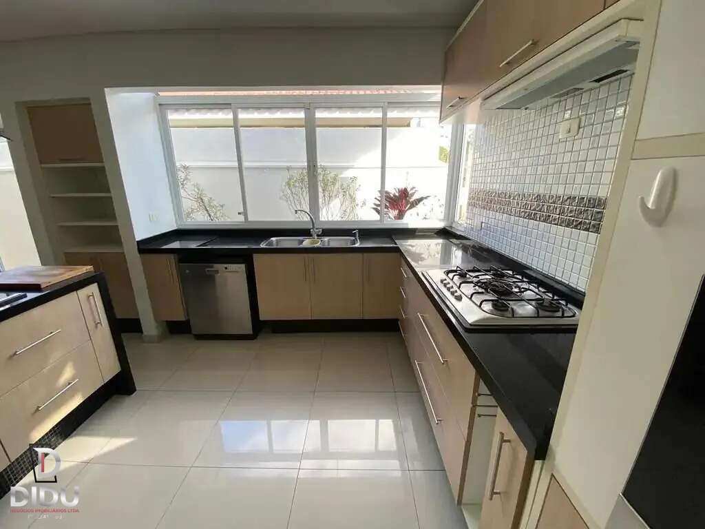 Casa, 3 quartos, 360 m² - Foto 19