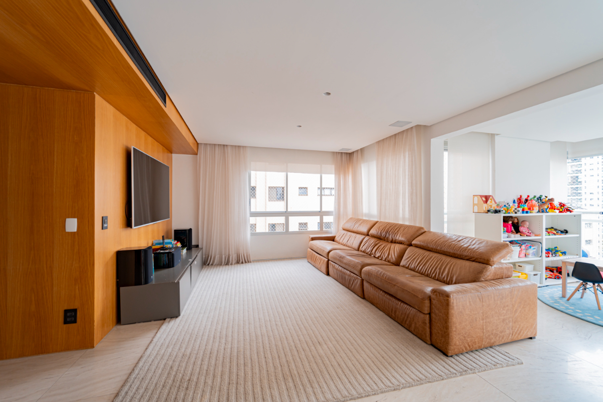 Apartamento, 3 quartos, 220 m² - Foto 2