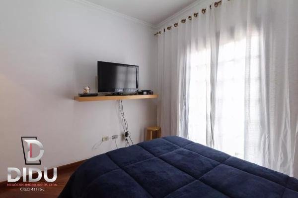 Casa, 4 quartos, 330 m² - Foto 24
