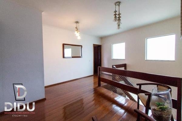 Casa, 4 quartos, 340 m² - Foto 17