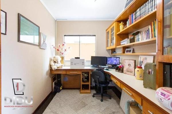 Casa, 4 quartos, 340 m² - Foto 21