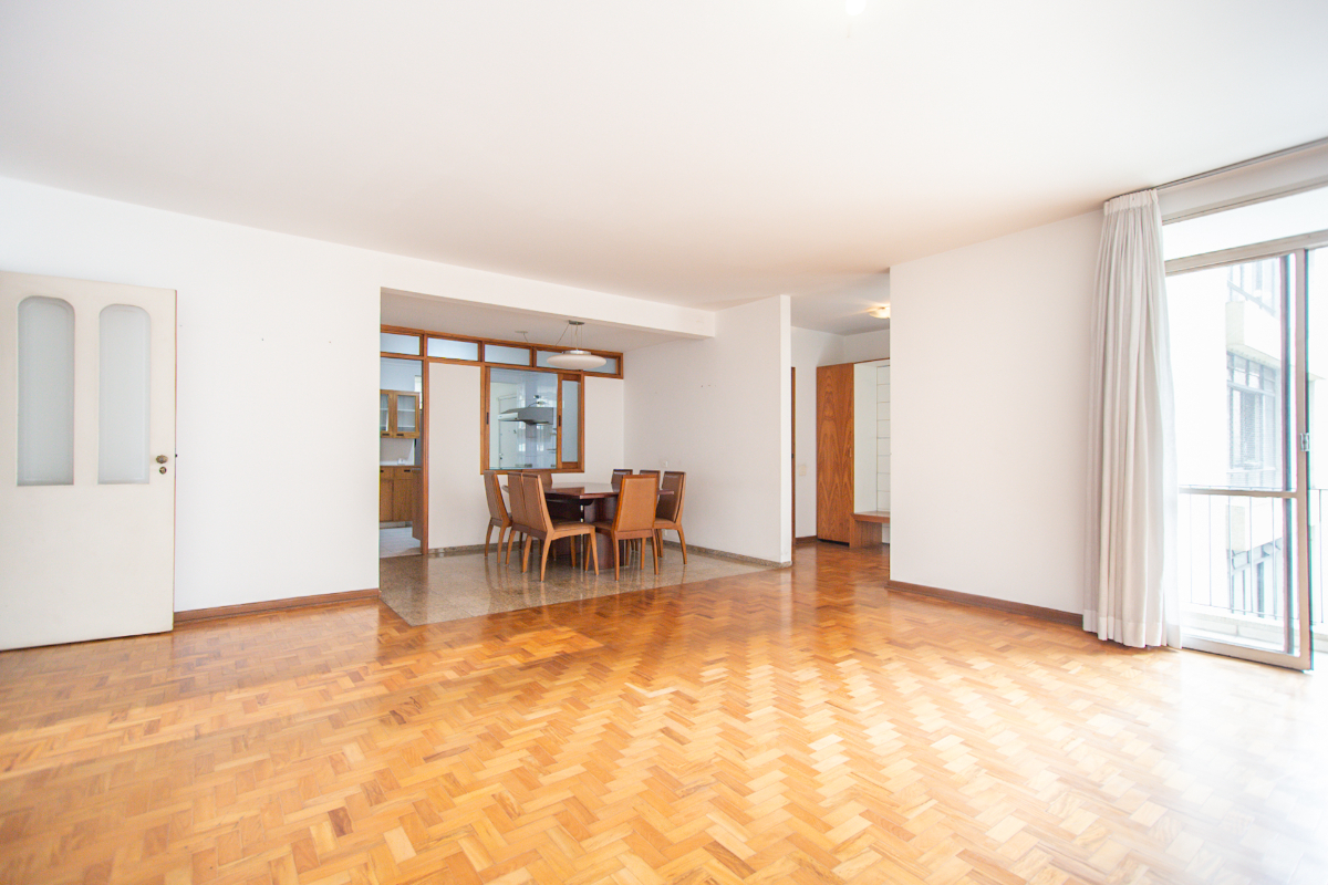 Apartamento, 3 quartos, 216 m² - Foto 2