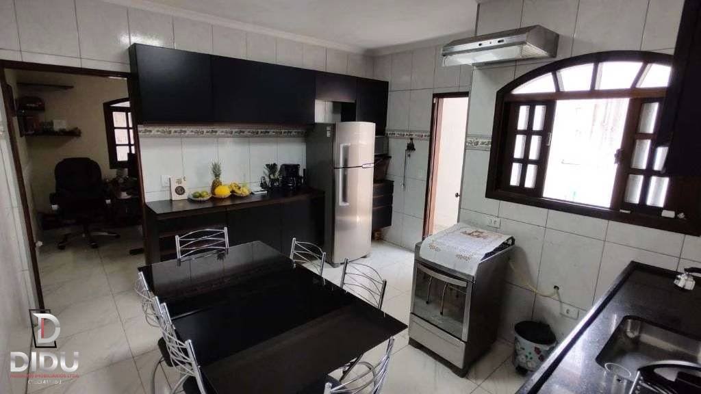 Casa, 2 quartos, 280 m² - Foto 17