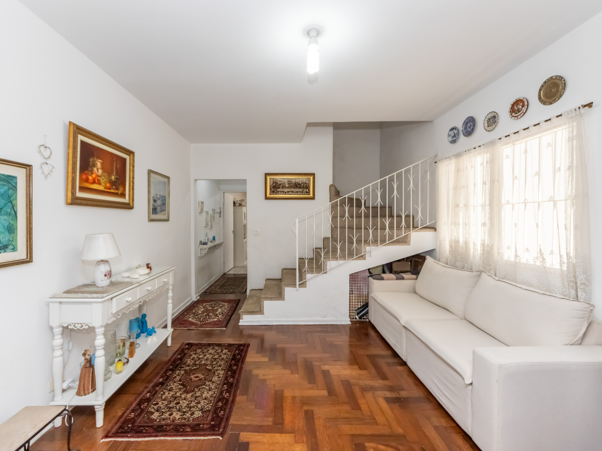 Casa, 3 quartos, 179 m² - Foto 1