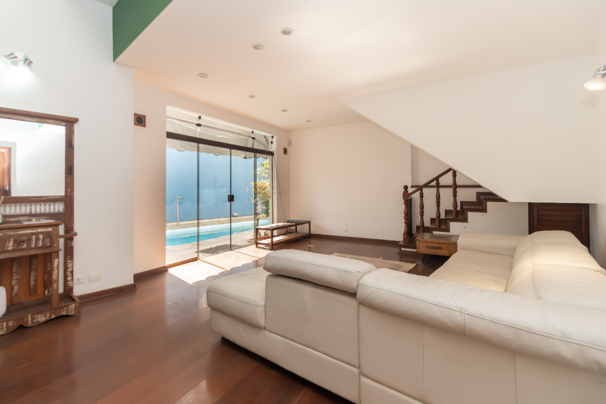 Casa, 3 quartos, 263 m² - Foto 1