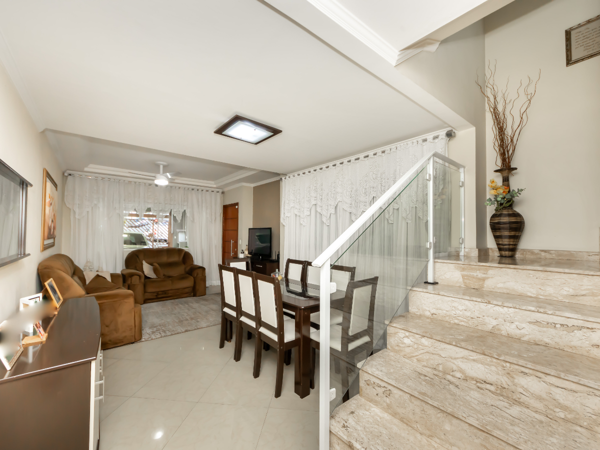 Casa, 4 quartos, 181 m² - Foto 1
