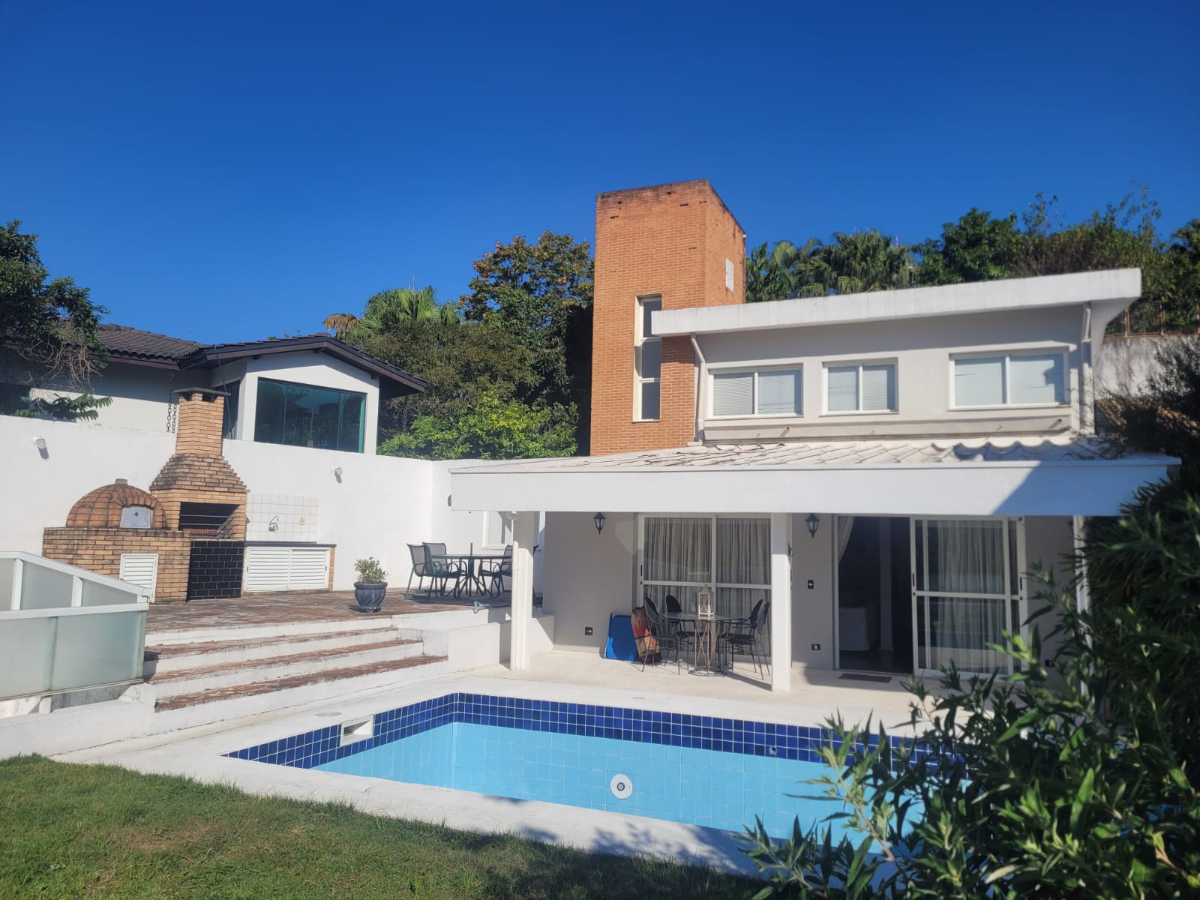 Casa, 3 quartos, 327 m² - Foto 1