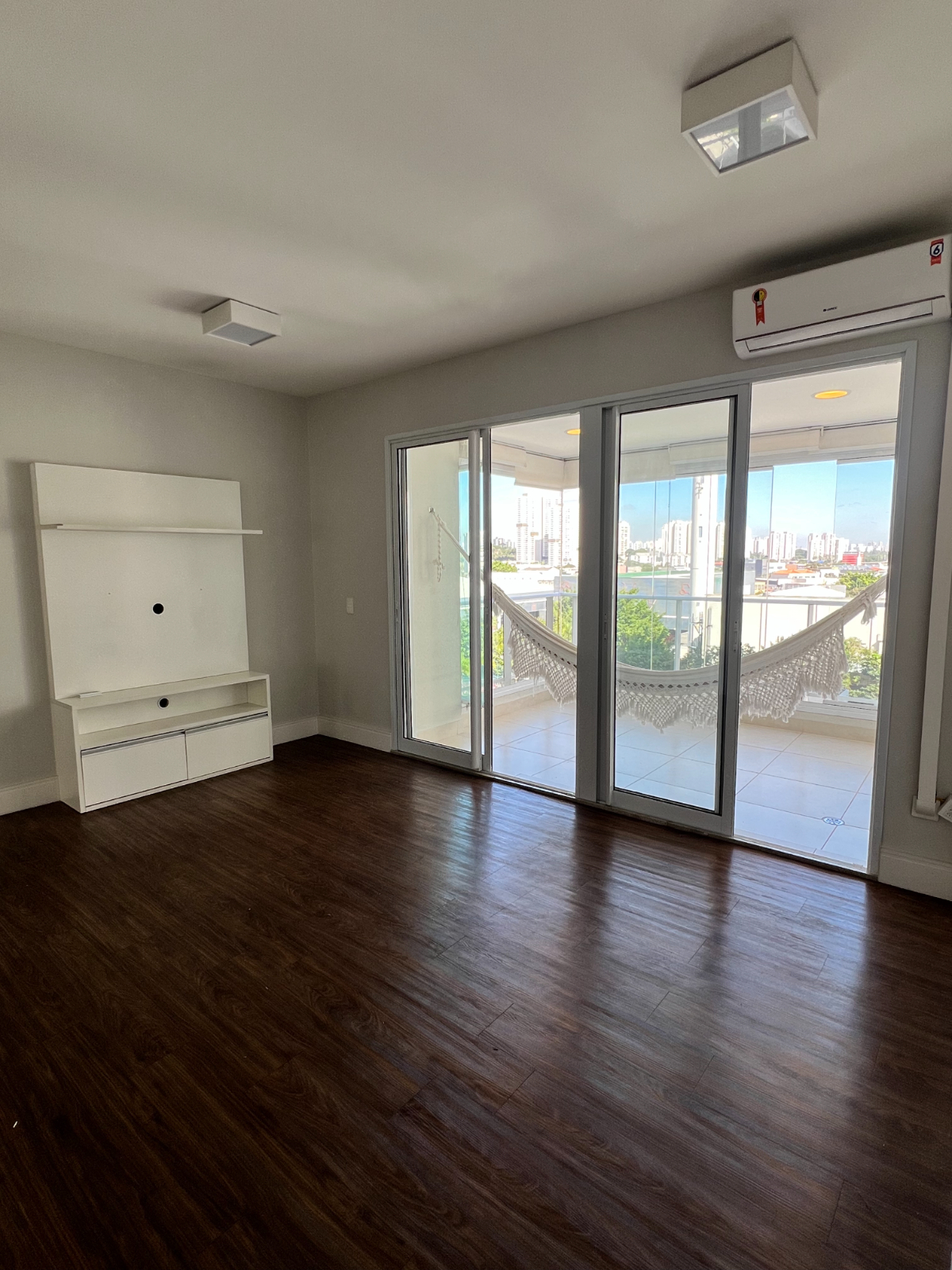 Apartamento, 2 quartos, 70 m² - Foto 1