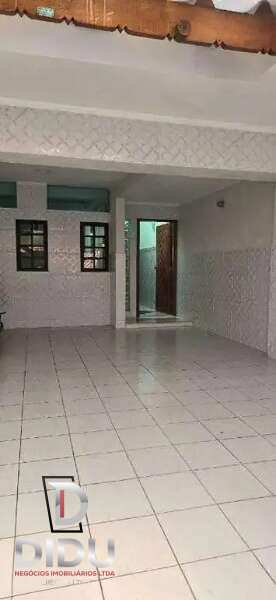 Casa, 3 quartos, 183 m² - Foto 2