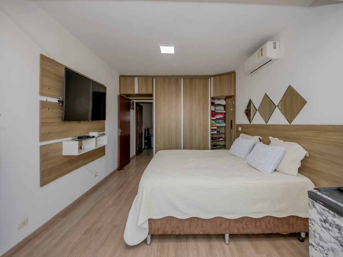 Casa, 4 quartos, 283 m² - Foto 6