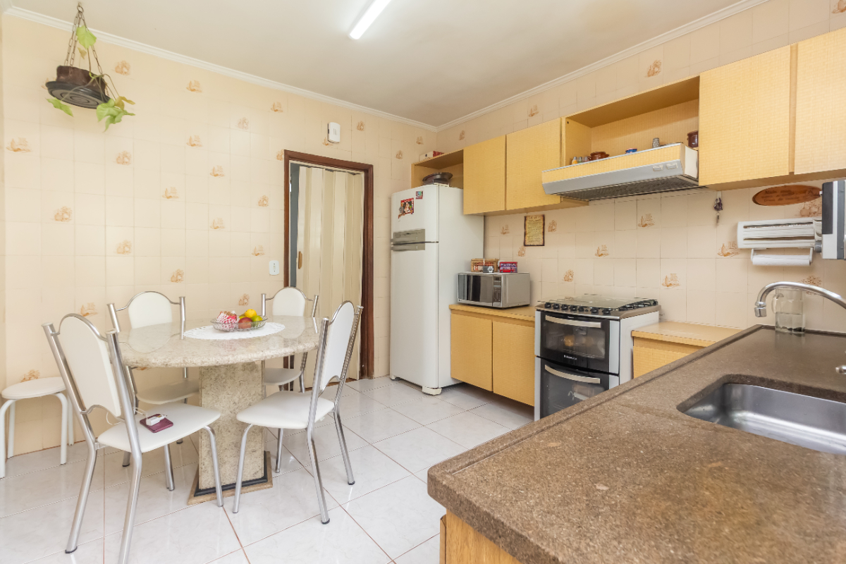 Casa, 3 quartos, 250 m² - Foto 18