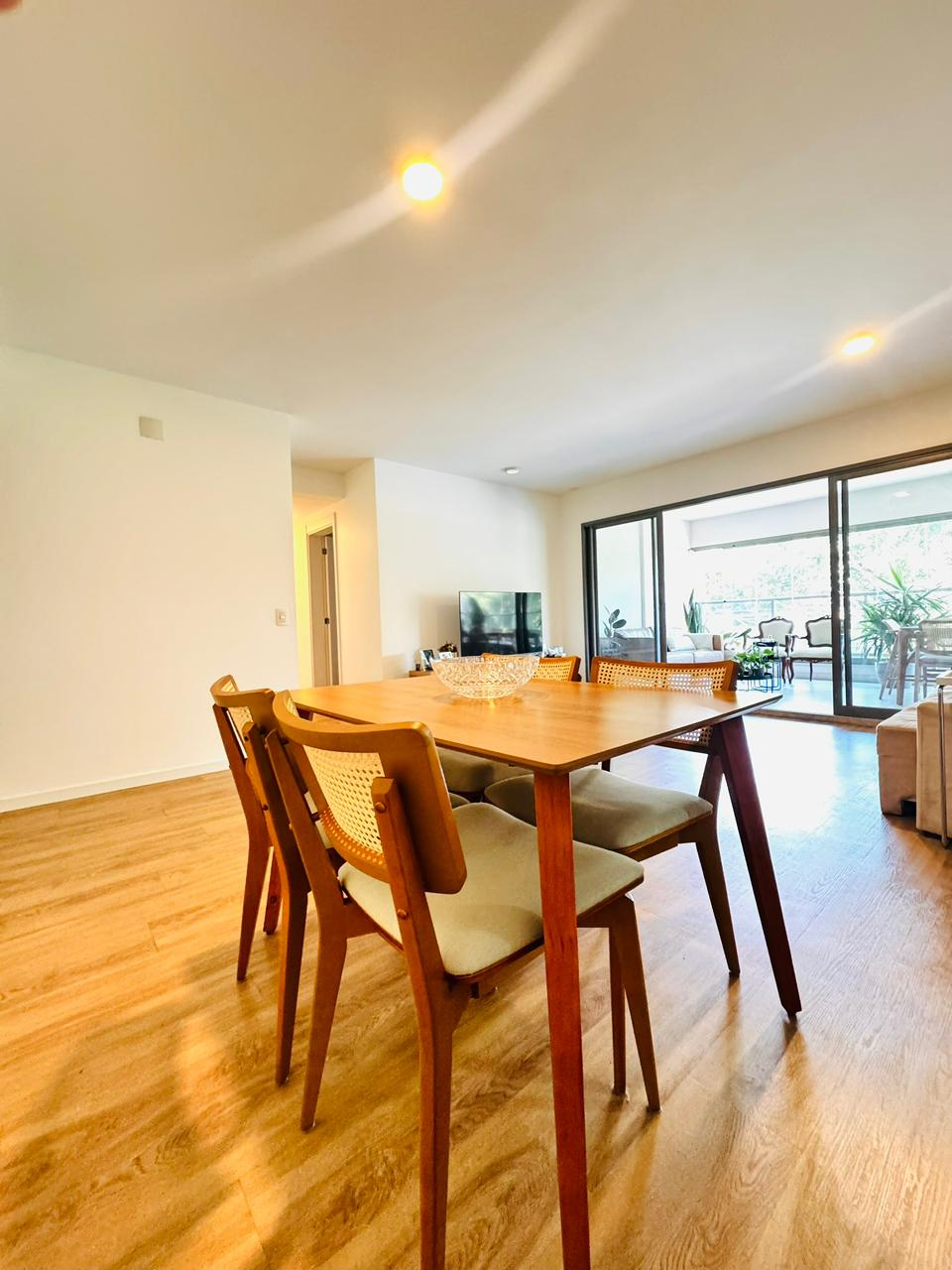 Apartamento, 3 quartos, 147 m² - Foto 1