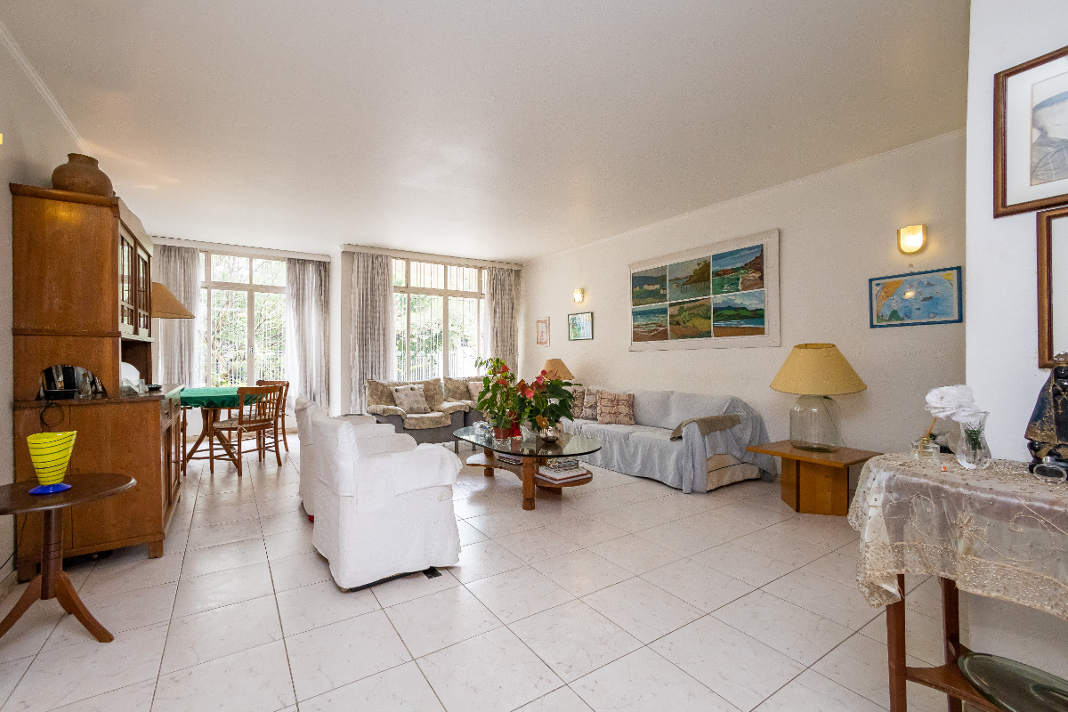 Casa, 5 quartos, 256 m² - Foto 2
