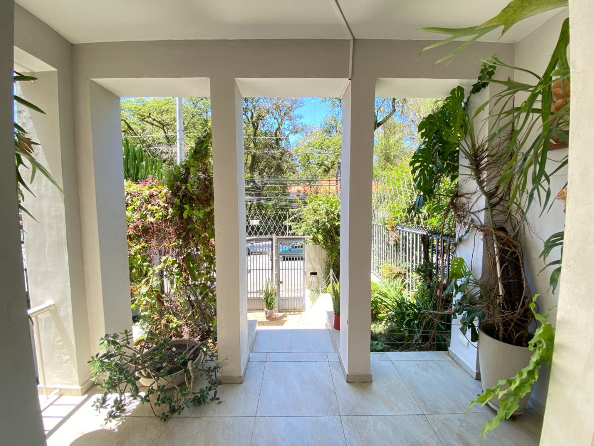 Casa, 3 quartos, 256 m² - Foto 1