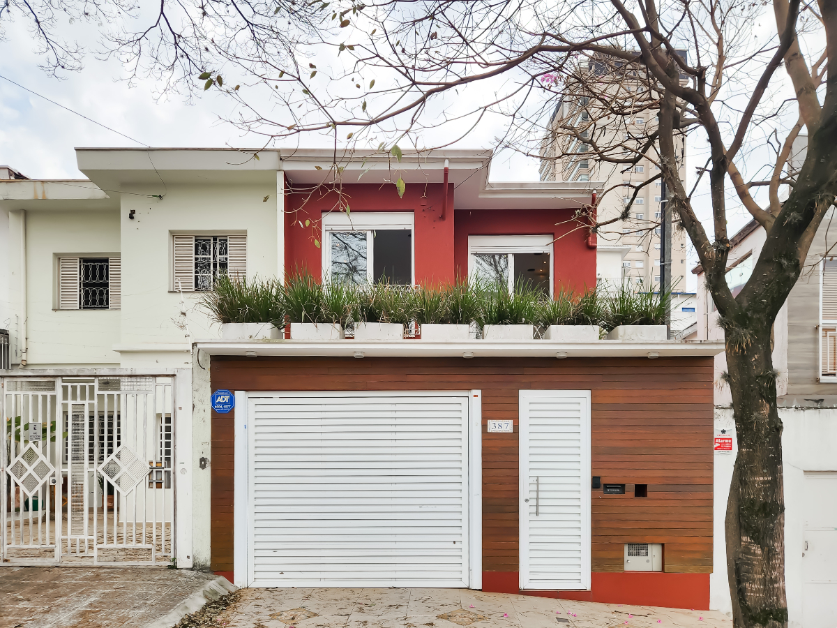 Casa, 3 quartos, 236 m² - Foto 1
