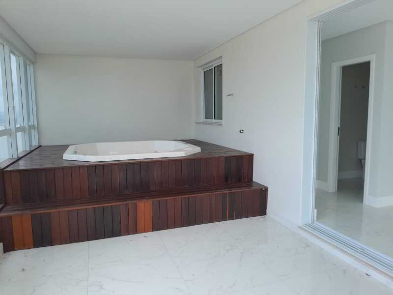 Cobertura, 4 quartos, 257 m² - Foto 3