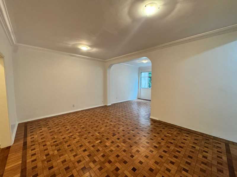 Apartamento, 3 quartos, 140 m² - Foto 2