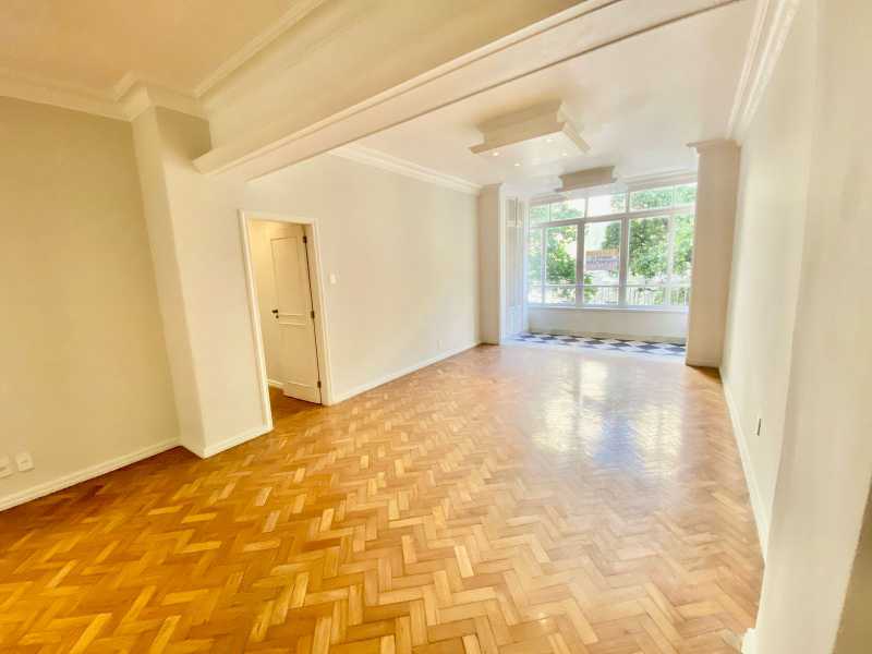 Apartamento, 3 quartos, 180 m² - Foto 1