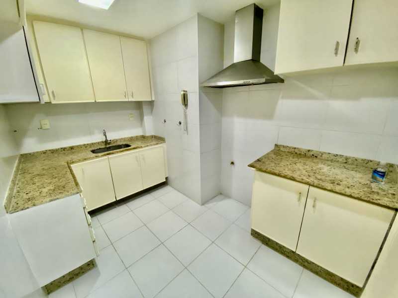 Apartamento, 3 quartos, 180 m² - Foto 23
