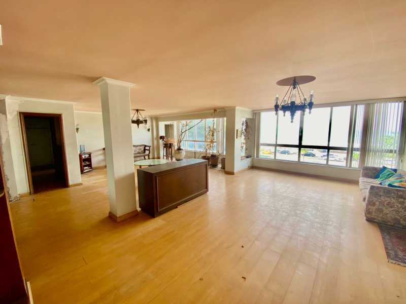 Apartamento, 3 quartos, 174 m² - Foto 2