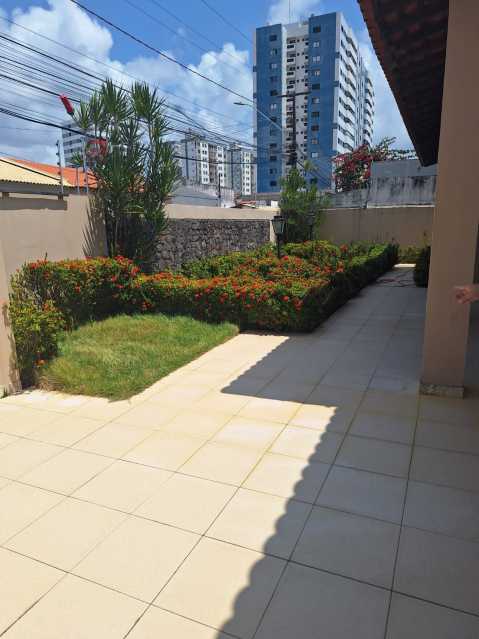 Casa, 4 quartos, 240 m² - Foto 2
