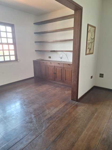 Casa, 4 quartos, 240 m² - Foto 6