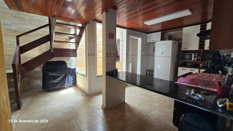 Casa, 4 quartos, 240 m² - Foto 9