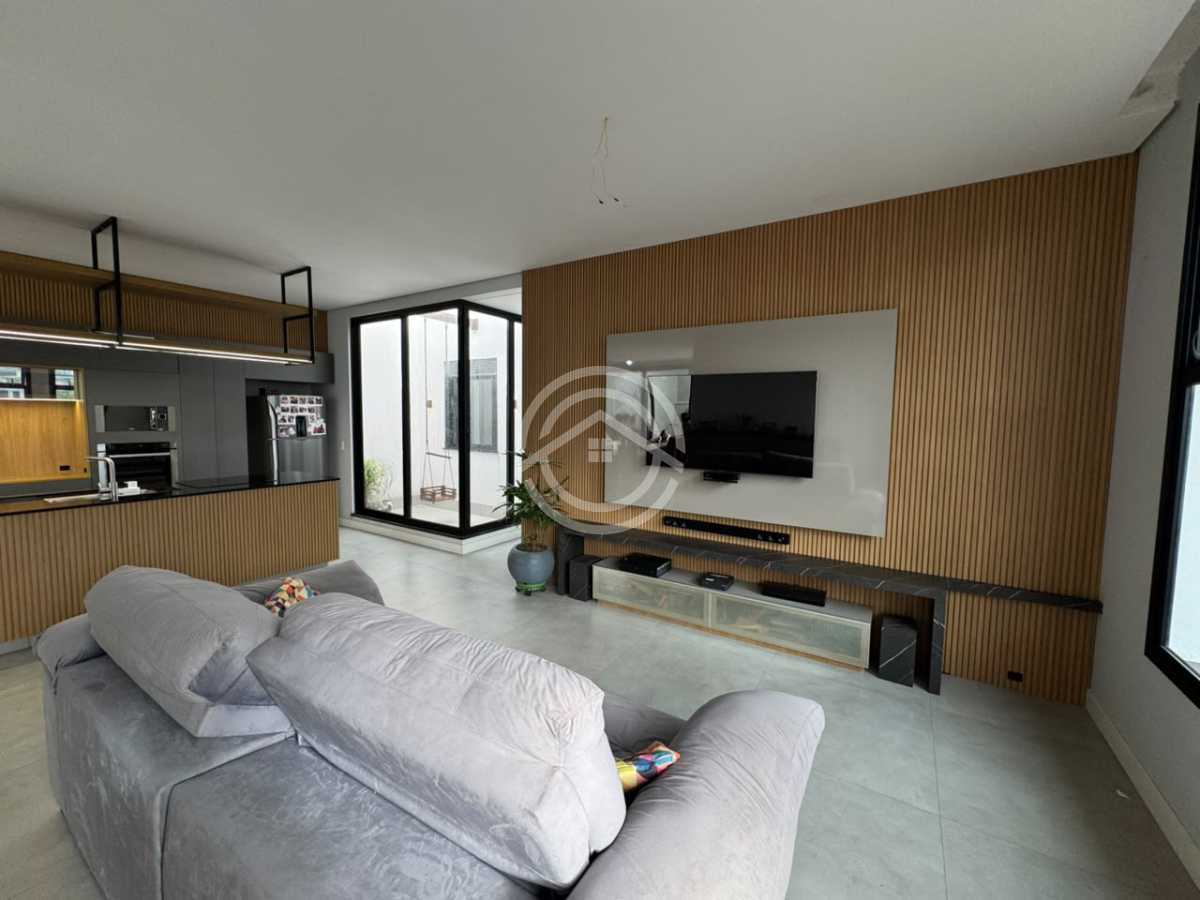 Casa, 3 quartos, 199 m² - Foto 4
