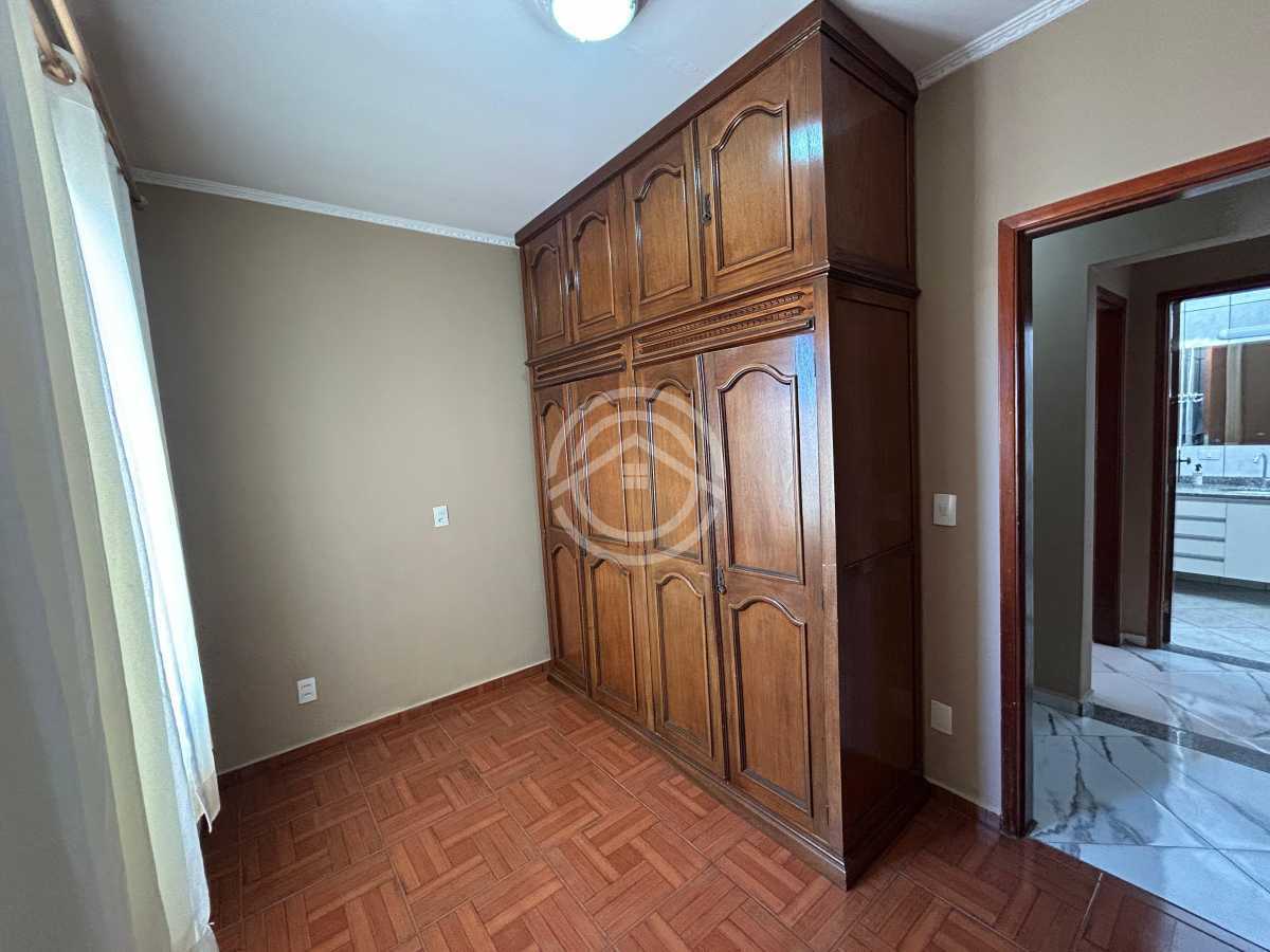 Casa, 4 quartos, 243 m² - Foto 6