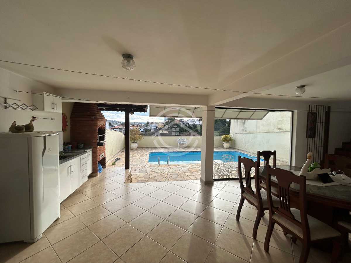 Casa, 4 quartos, 235 m² - Foto 25