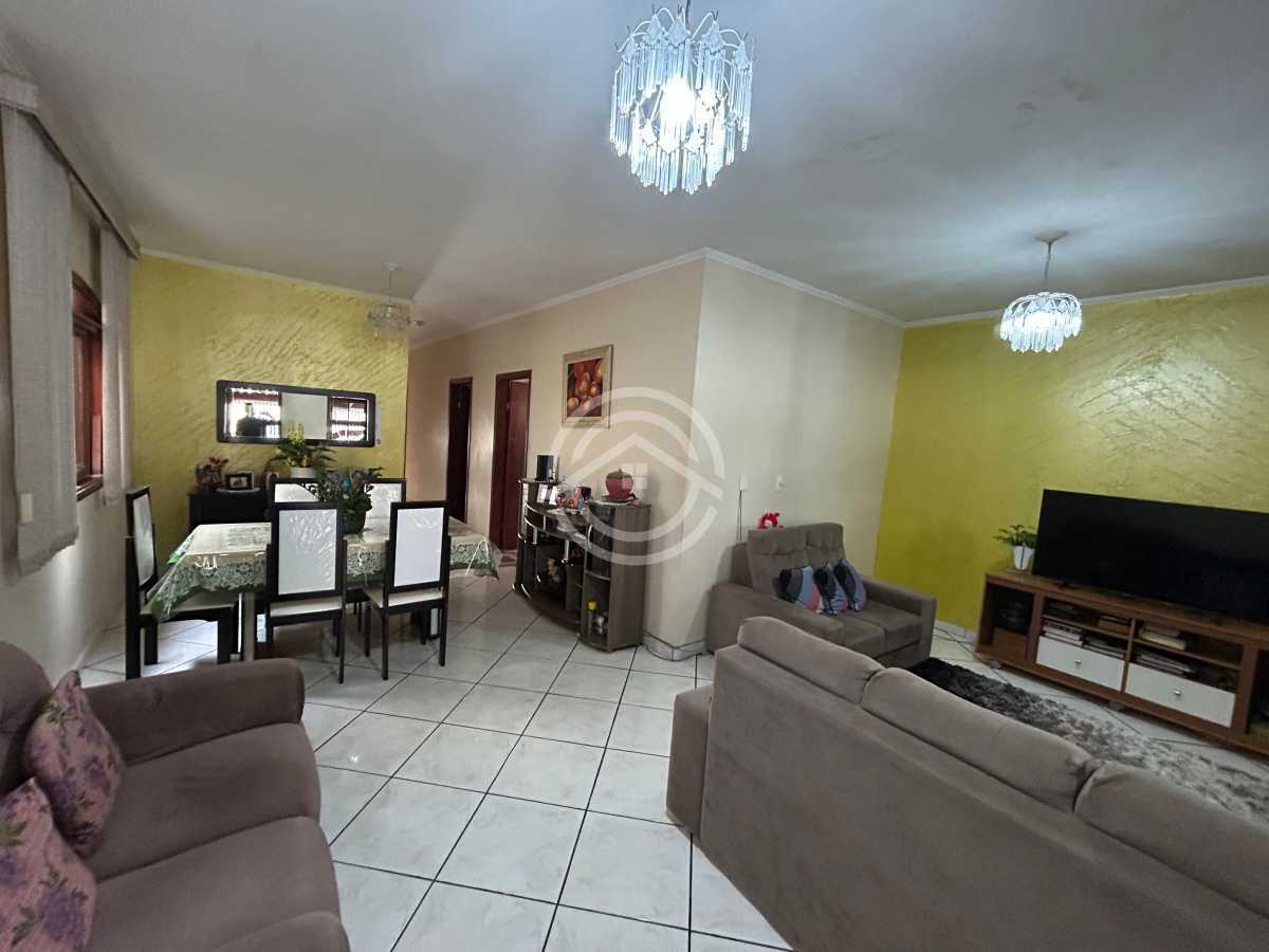 Casa, 3 quartos, 298 m² - Foto 1