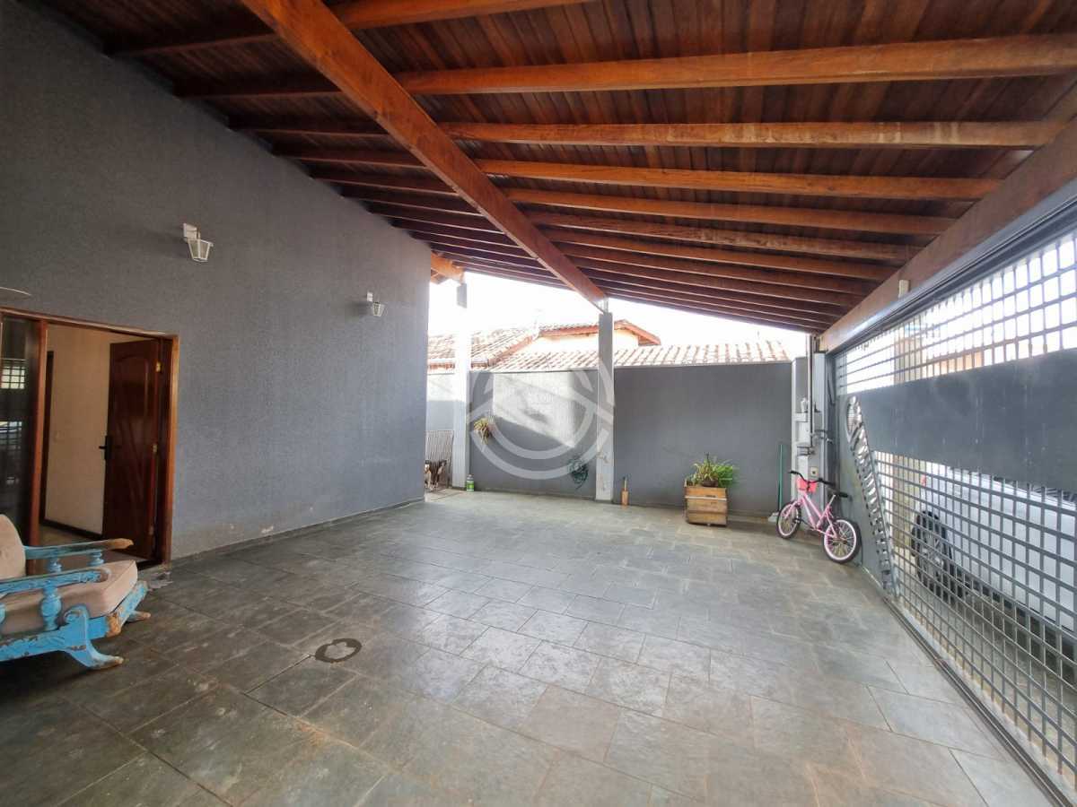 Casa, 3 quartos, 252 m² - Foto 3
