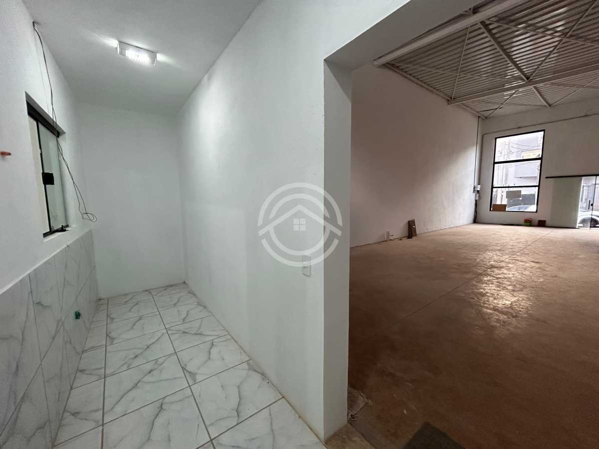 Depósito-Galpão, 220 m² - Foto 15