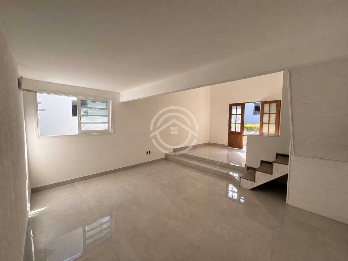 Casa, 3 quartos, 228 m² - Foto 4