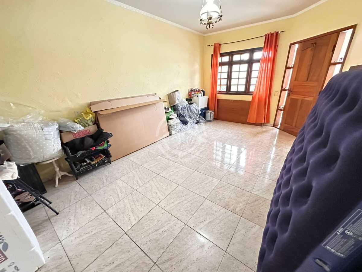 Casa, 3 quartos, 210 m² - Foto 4