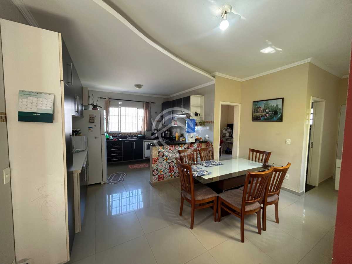 Casa, 3 quartos, 249 m² - Foto 7