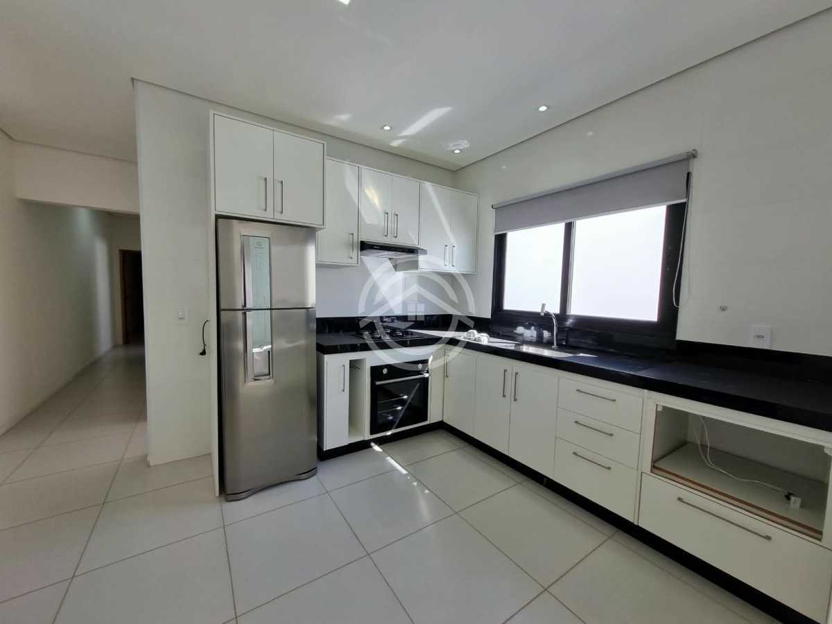 Casa, 4 quartos, 260 m² - Foto 20
