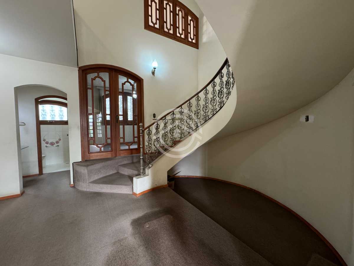 Casa, 4 quartos, 270 m² - Foto 17