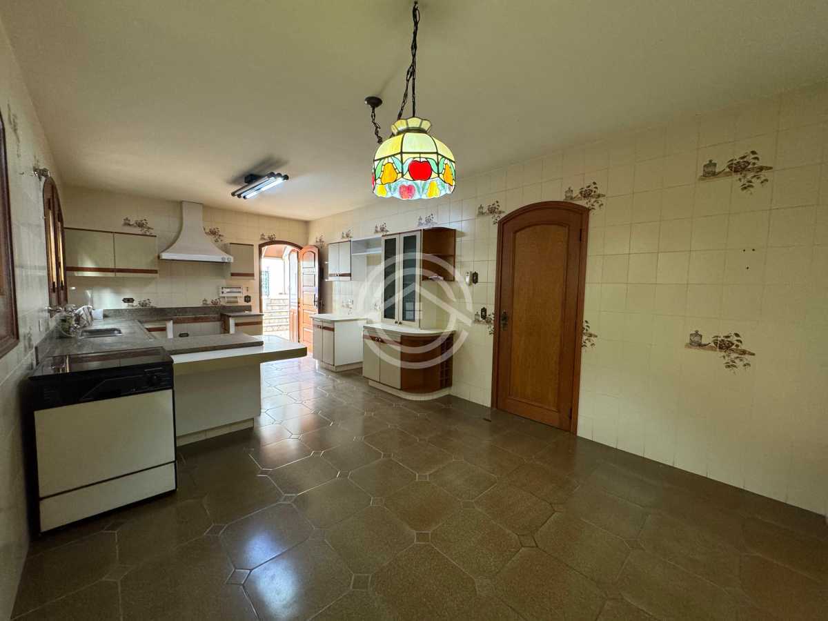 Casa, 4 quartos, 270 m² - Foto 21
