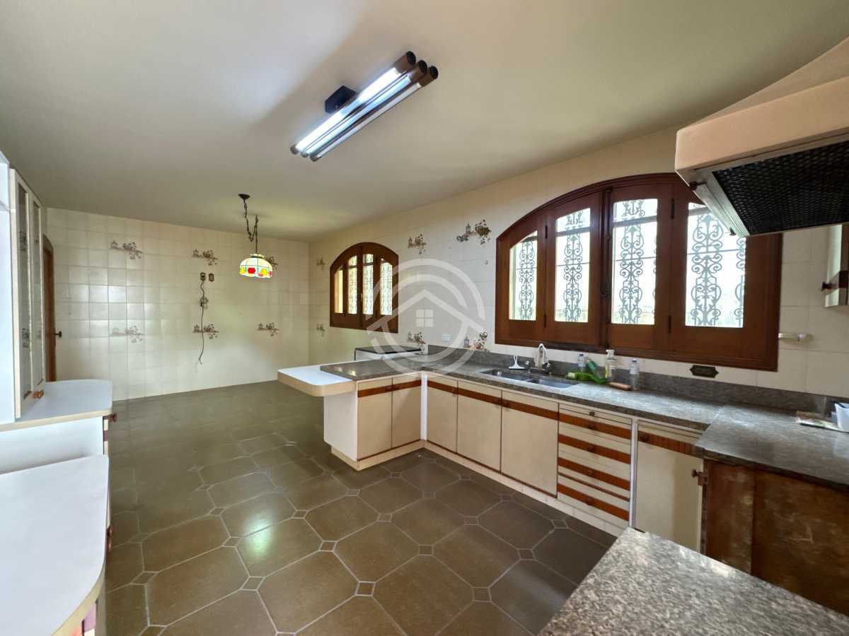 Casa, 4 quartos, 270 m² - Foto 24