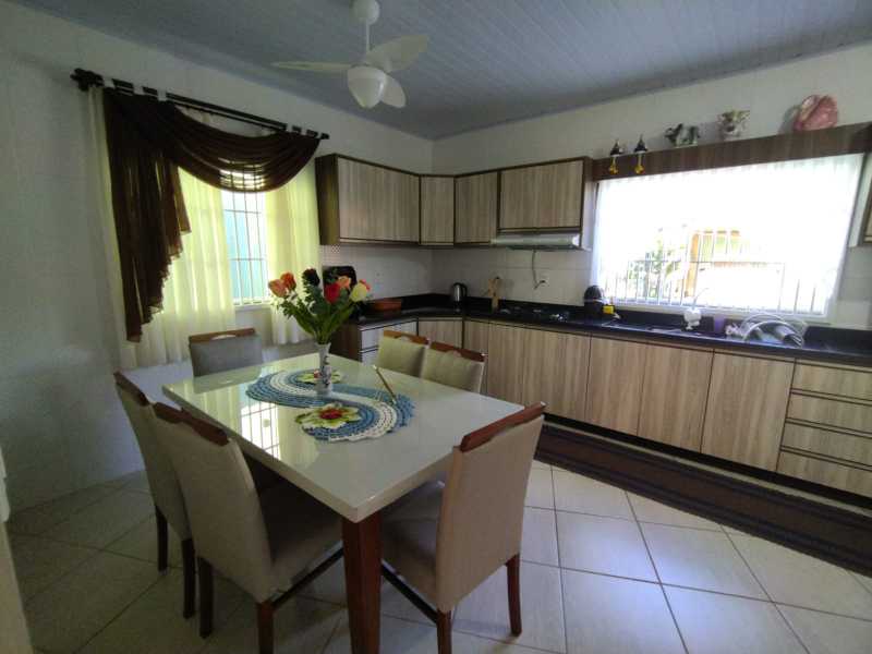 Casa, 4 quartos, 200 m² - Foto 15