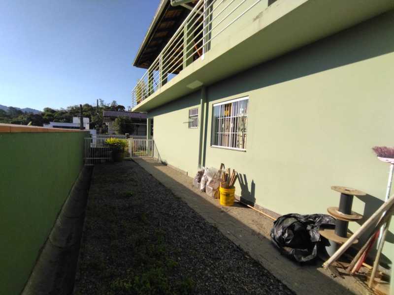 Casa, 4 quartos, 200 m² - Foto 24