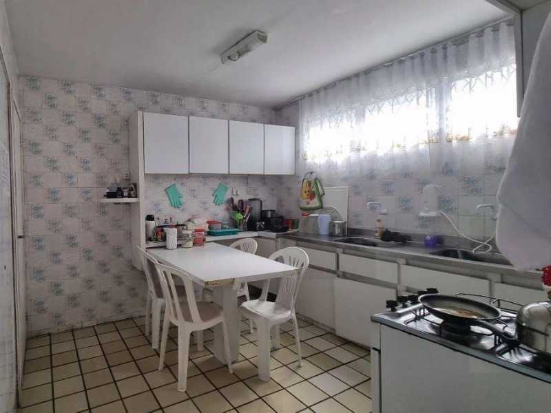 Cobertura, 5 quartos, 268 m² - Foto 23