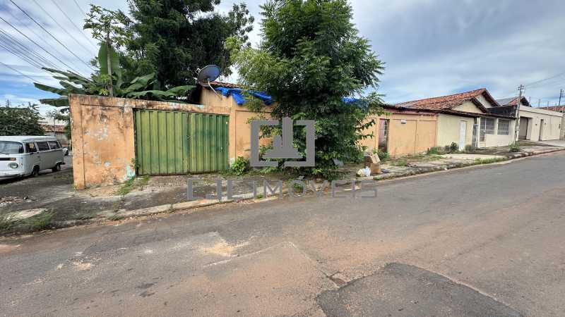 Casa, 3 quartos, 242 m² - Foto 2
