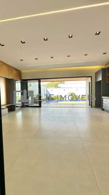 Casa, 3 quartos, 218 m² - Foto 9